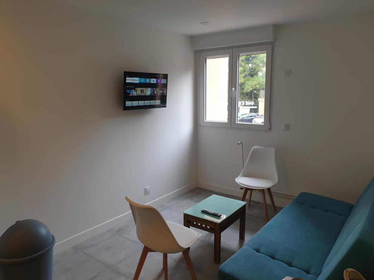 Appartements Renove 2023 Proche Aeroport 5Min, Gare Sncf 2 Min, Tramway Au Pied De L'Immeuble , Parking Possible, Renovated Apartments 2023 Near The Airport 5 Min, Train Station 2 Min, Tram Next To The Building 1 Min, Parking Possible Nice Extérieur photo